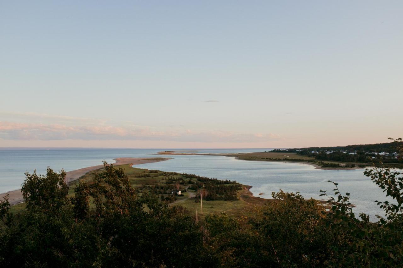 Gite La Maree Portneuf Sur Mer Buitenkant foto